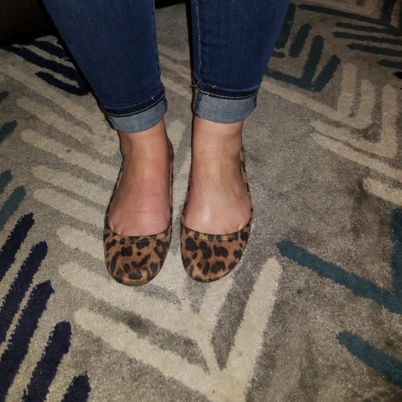 Mossimo leopard print flats - Picture 3 of 3